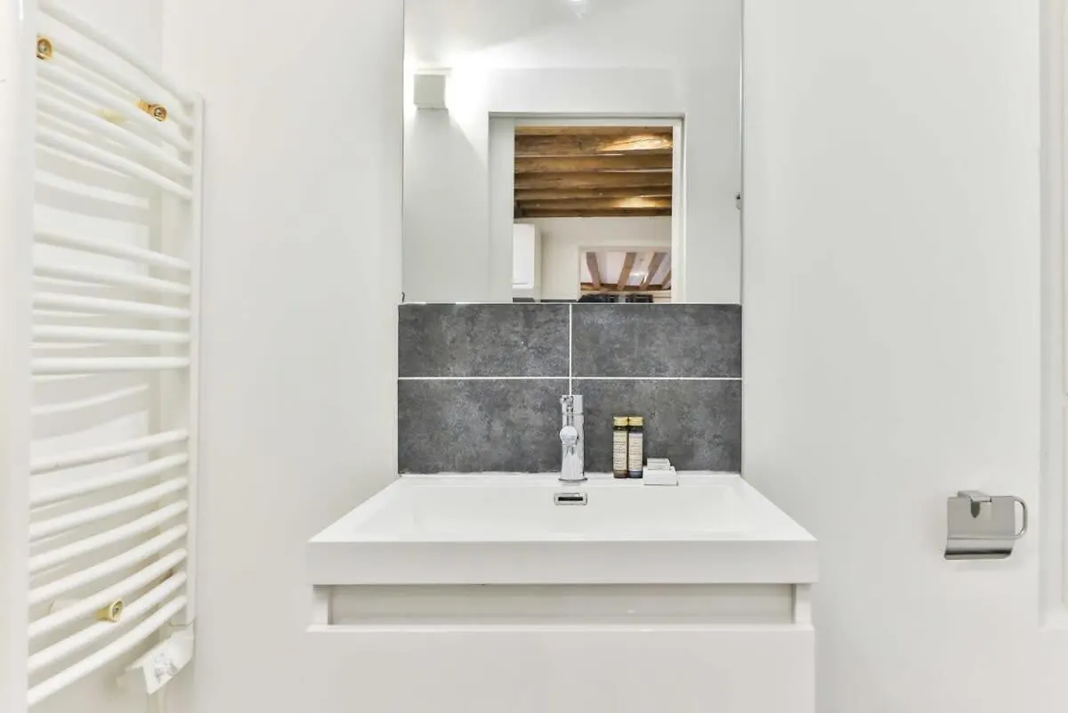 Dazzling Studio Caire Apartamento *